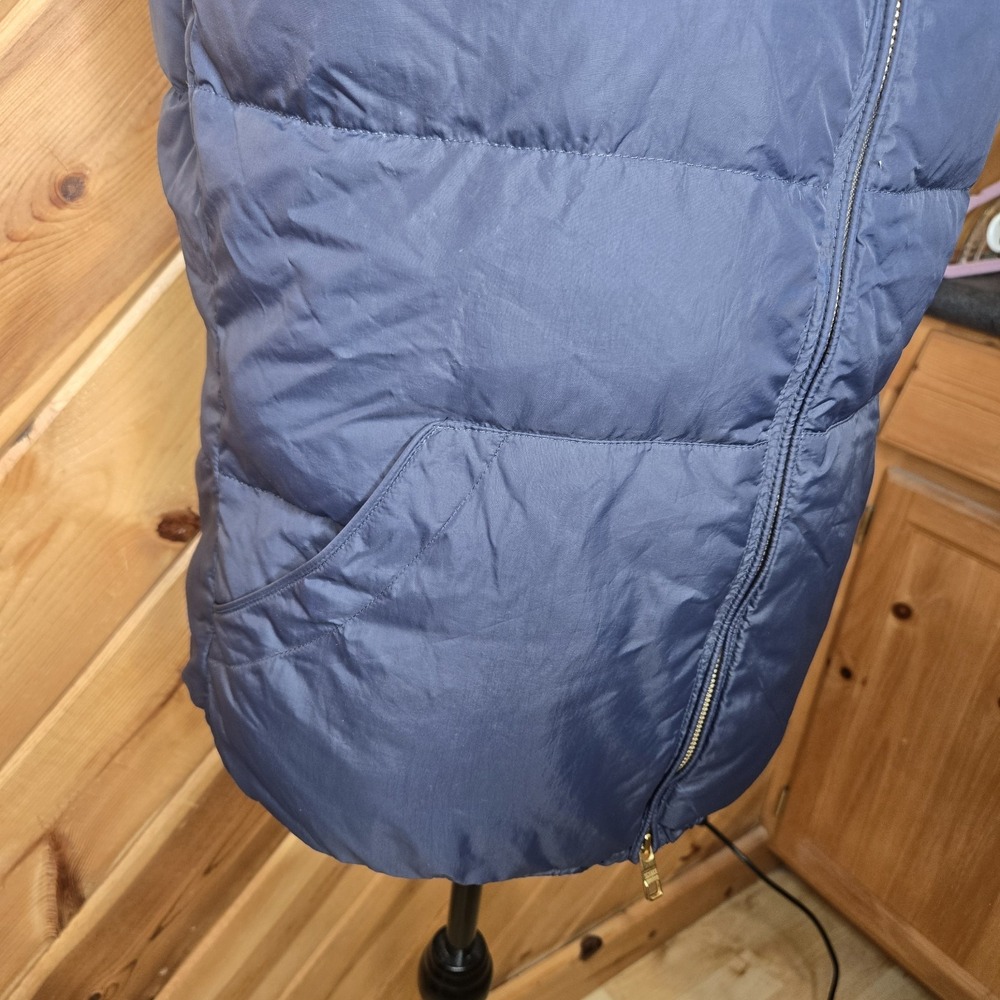 CLOSED Navy Puffer Vest Women's Large 80/20 Down Feather Zip Front - Picture 4 of 8